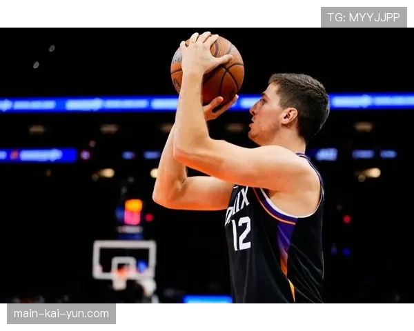 马刺客场挑战篮网：九连胜球队对阵五连败对手，文班亚马内线展现统治力